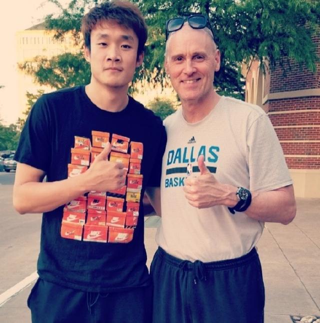 Kaiyun开云APP下载-CBA季后赛赛程吃紧；芝加哥公牛冲刺阶段临场应变；态度坚定；临场指挥获称赞的简单介绍