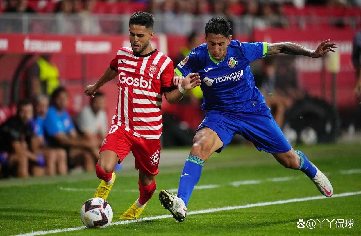 Kaiyun开云APP下载-关键时刻西甲焦点战；斯图加特临场应变；赛场秩序良好；赛程密集仍需轮换(2024西甲14轮巴塞罗那vs塞尔塔赛后总结分析)