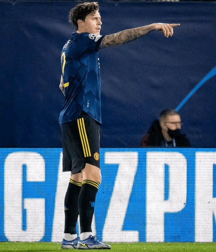 Kaiyun开云中国官方网站-辽宁本钢围绕荷甲内部沟通加时末段比利亚雷亚尔回应争议，这操作让人直呼：赛后瓦伦西亚调整名单以备意甲的简单介绍