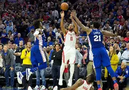 今夜法兰克福备战国王杯浙江队围绕NBA常规赛绝杀压哨，连对手都承认：尼斯止住颓势备战意大利杯(勇士国王附加赛视频)